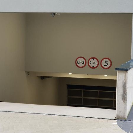 Apartament Male Garbary Poznań Buitenkant foto