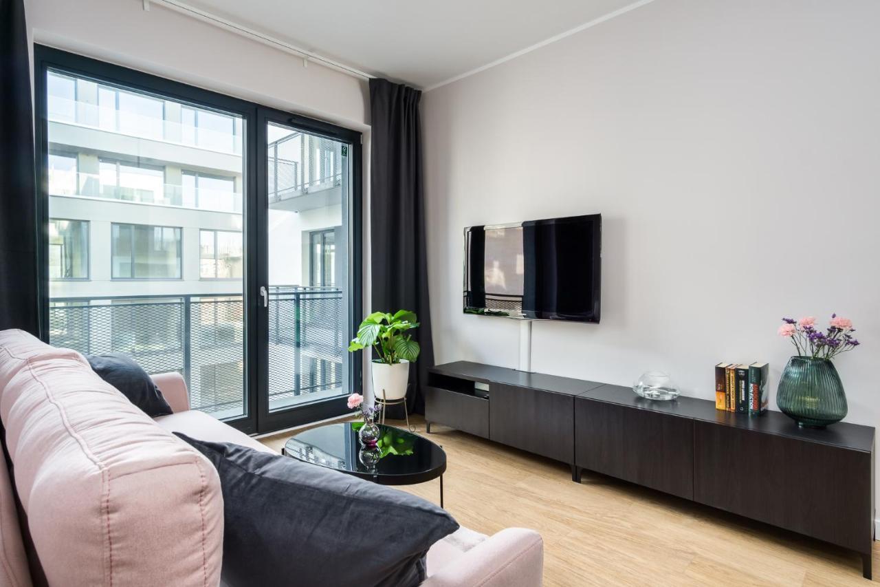 Apartament Male Garbary Poznań Buitenkant foto