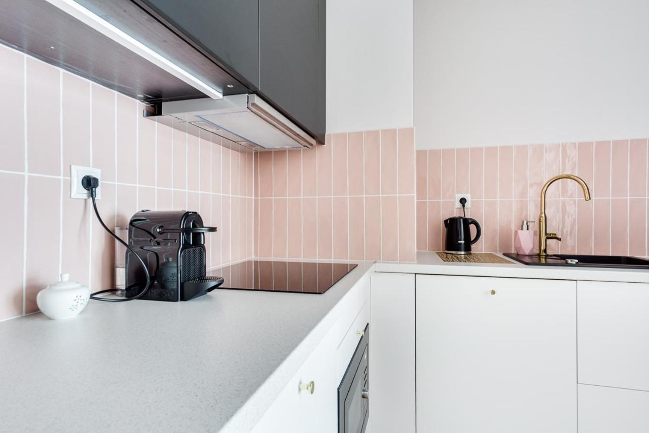 Apartament Male Garbary Poznań Buitenkant foto